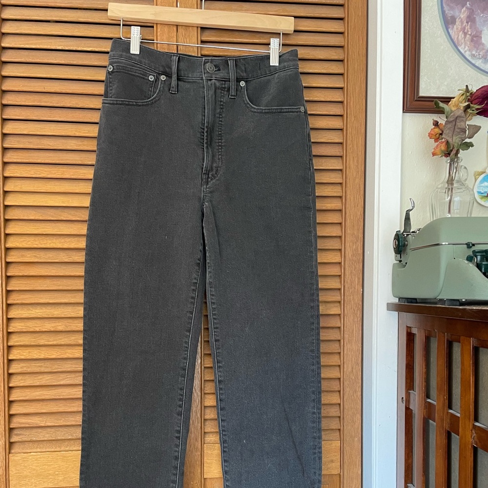 ✨ Madewell Perfect Vintage Straight Leg Black Jeans ✨